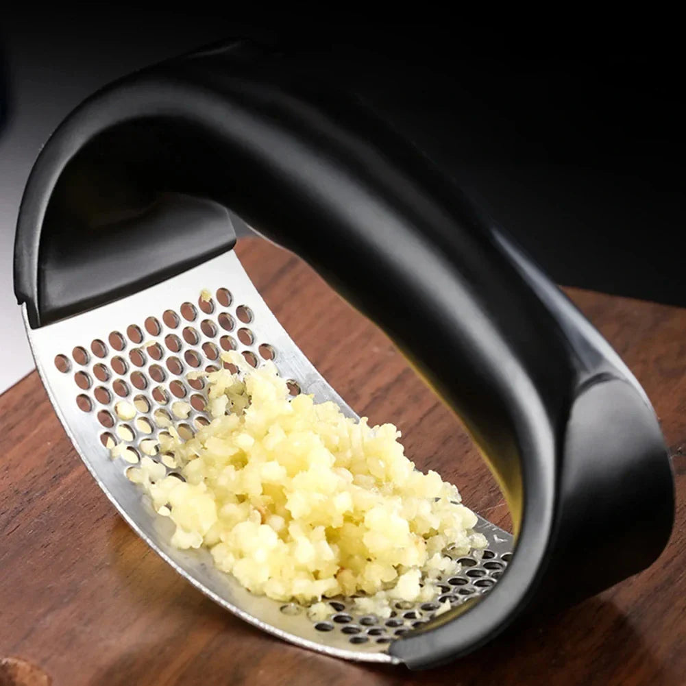 Stainless Steel Garlic Press Rocker – Easy-Clean Garlic Crusher & Mincer